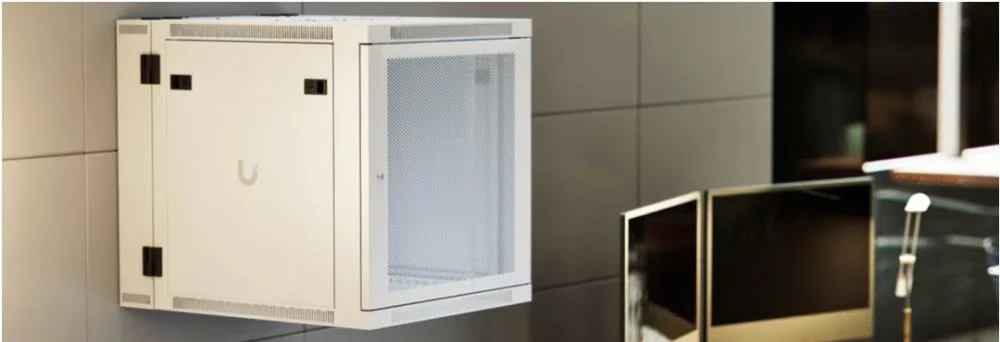 Ubiquiti 12U Rack Cabinet - 600mm, Glass door – foto 13