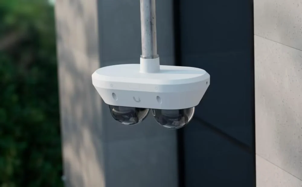 Ubiquiti AI Multi Sensor 2 Camera Pendant Mount (White) – foto 9