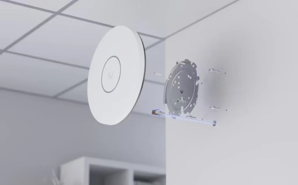 Ubiquiti UniFi U7 Pro XG – foto 12